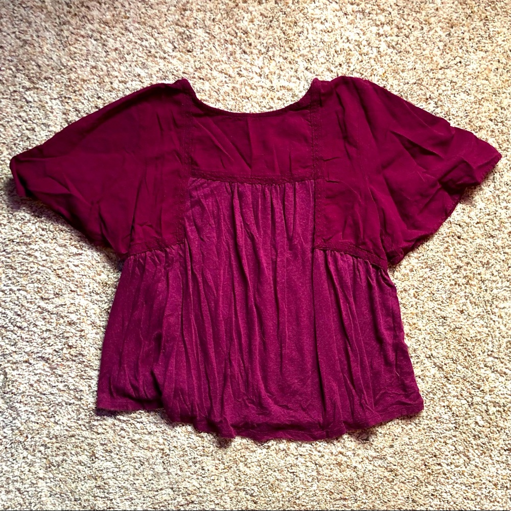 Medium Maroon Short Sleeve Shirt (Never Worn)